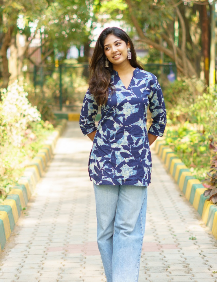 the-hand-stitch-designer-kurta-set-gown-lattest-kurtis_58.png