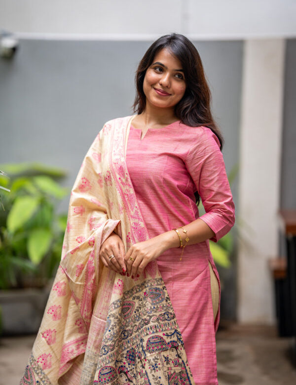 the-hand-stitch-designer-kurta-set-gown-lattest-kurtis_592.jpg