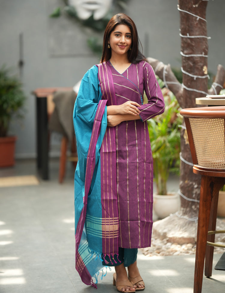 the-hand-stitch-designer-kurta-set-gown-lattest-kurtis_614.jpg