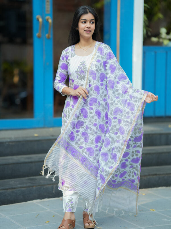 Lavender Floral Printed Kurta Pant Dupatta Set for Women Elegant Ethnic Cotton Suit