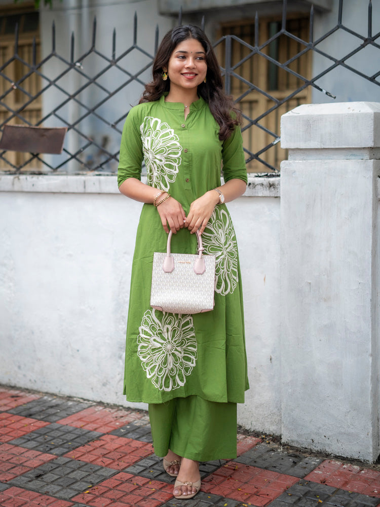 Olive Green Floral Printed Kurta Set for Women Elegant Casual Ethnic Wear