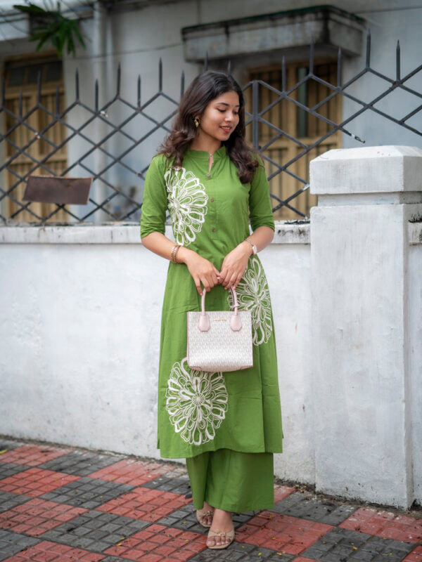 Olive Green Floral Printed Kurta Set for Women Elegant Casual Ethnic Wear