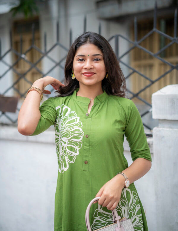 the-hand-stitch-designer-kurta-set-gown-lattest-kurtis_658_4133142e-286d-4ff8-afe6-0d07bf85542e.jpg