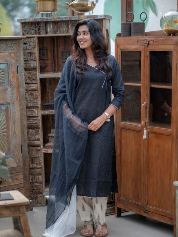 Black Cotton Kurta Set with Dupatta for Women Elegant Ethnic Wear