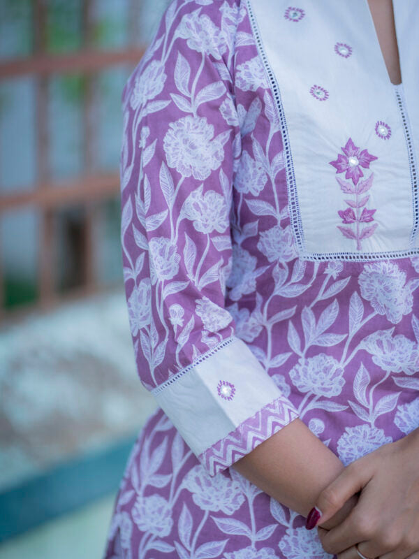 Lavender Floral Printed Kurta Pant Dupatta Set for Women Elegant Ethnic Cotton Suit