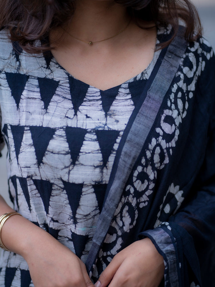 Indigo Batik Kurta Set with Black Dupatta for Women Handcrafted Ethnic Wear