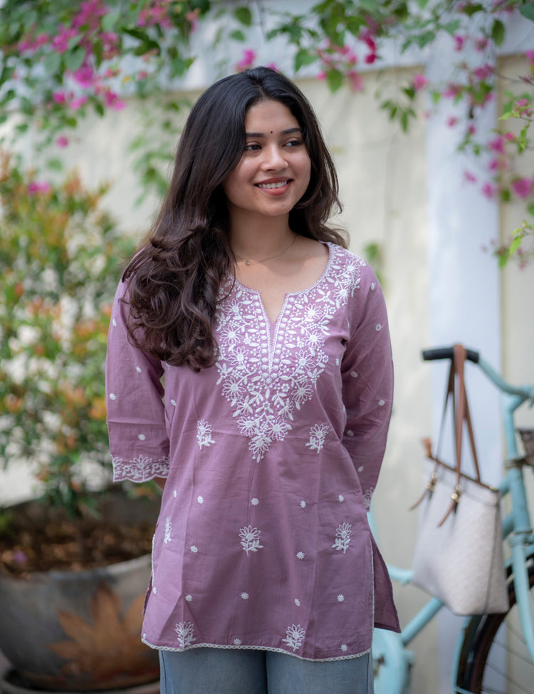 the-hand-stitch-designer-kurta-set-gown-lattest-kurtis_906.jpg