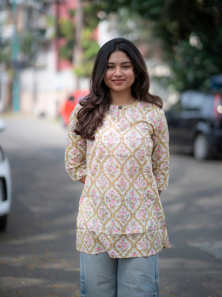 Ivory Floral Printed Short Kurti for Women Stylish Casual Ethnic Top