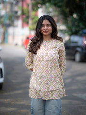 Ivory Floral Printed Short Kurti for Women Stylish Casual Ethnic Top