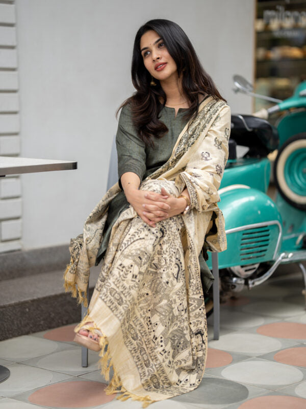 Olive Green Kurta Set with Cream Printed Dupatta for Women Elegant Ethnic Wear